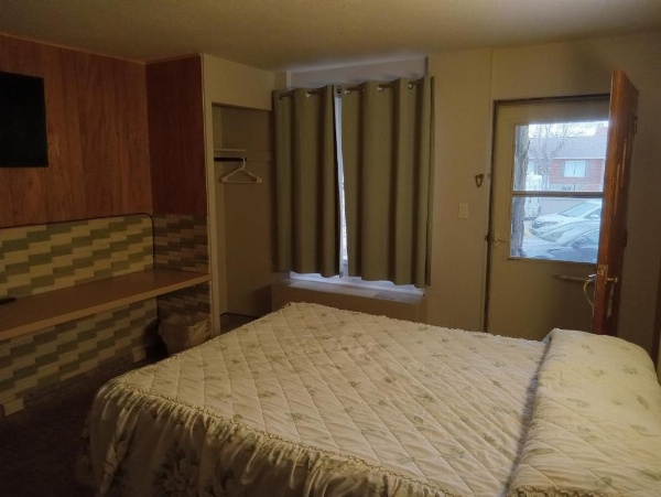 Siesta Motel image 12