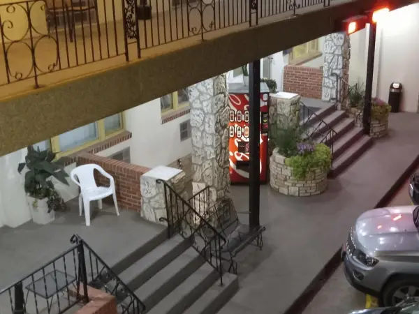 Siesta Motel 4